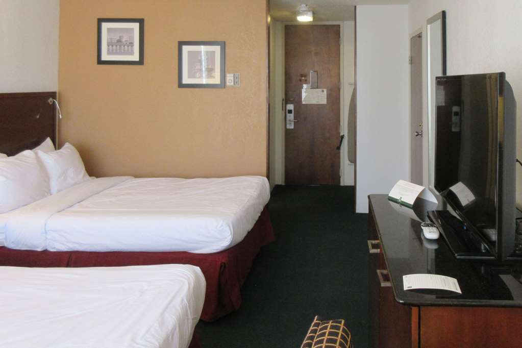Econo Lodge Albert Lea Phòng bức ảnh