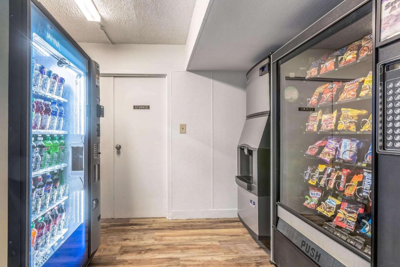 Econo Lodge Albert Lea Ngoại thất bức ảnh